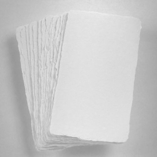 Büttenpapier Namenskärtchen, feine Textur, weiß, 340-400 gsm
